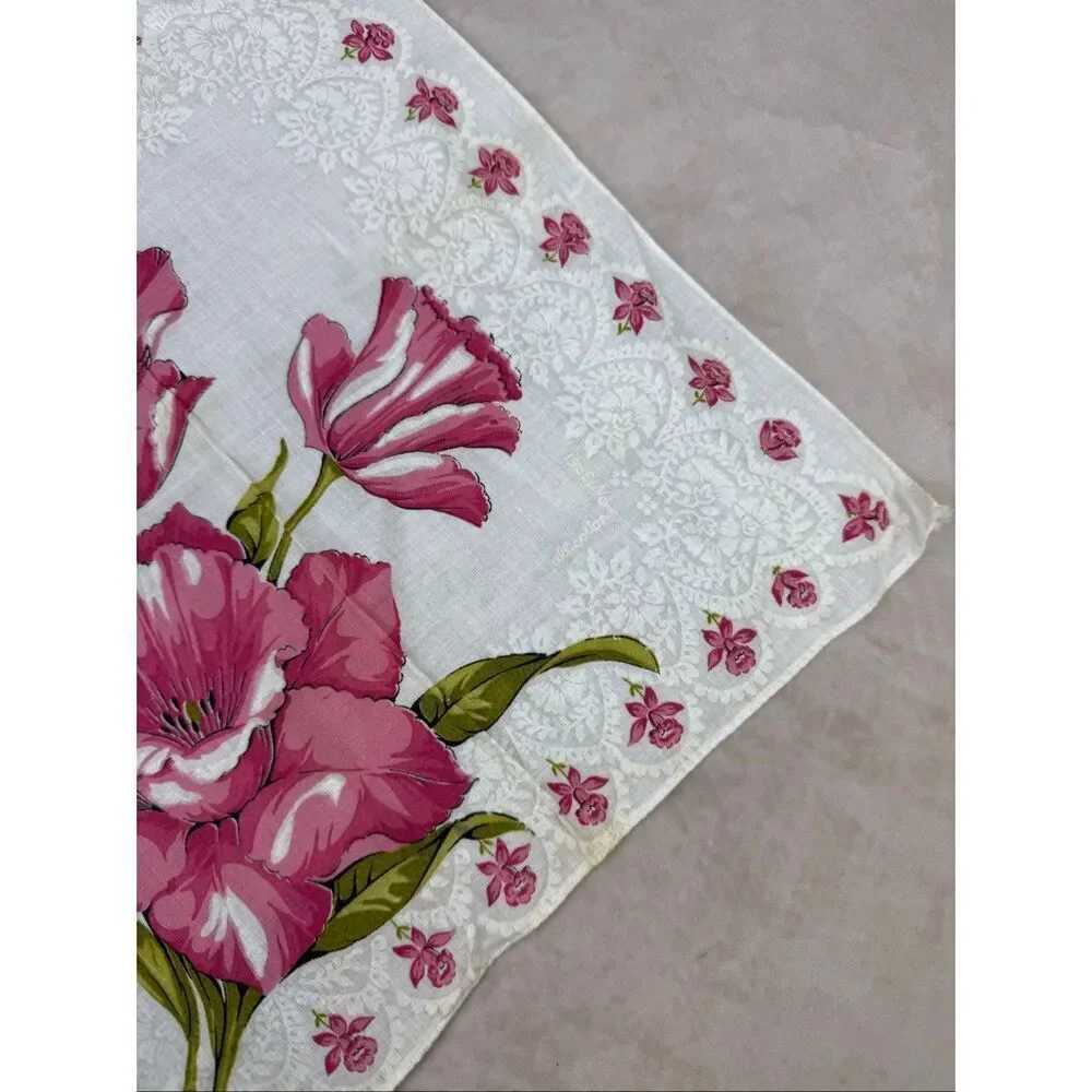 Vintage 1950s Pink Floral Hankie Handkerchief READ